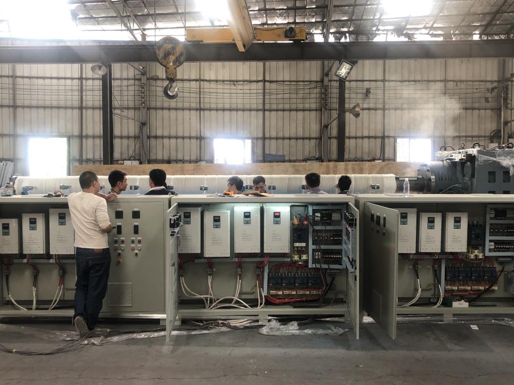 塑料融蠟電磁感應(yīng)加熱系統(tǒng)